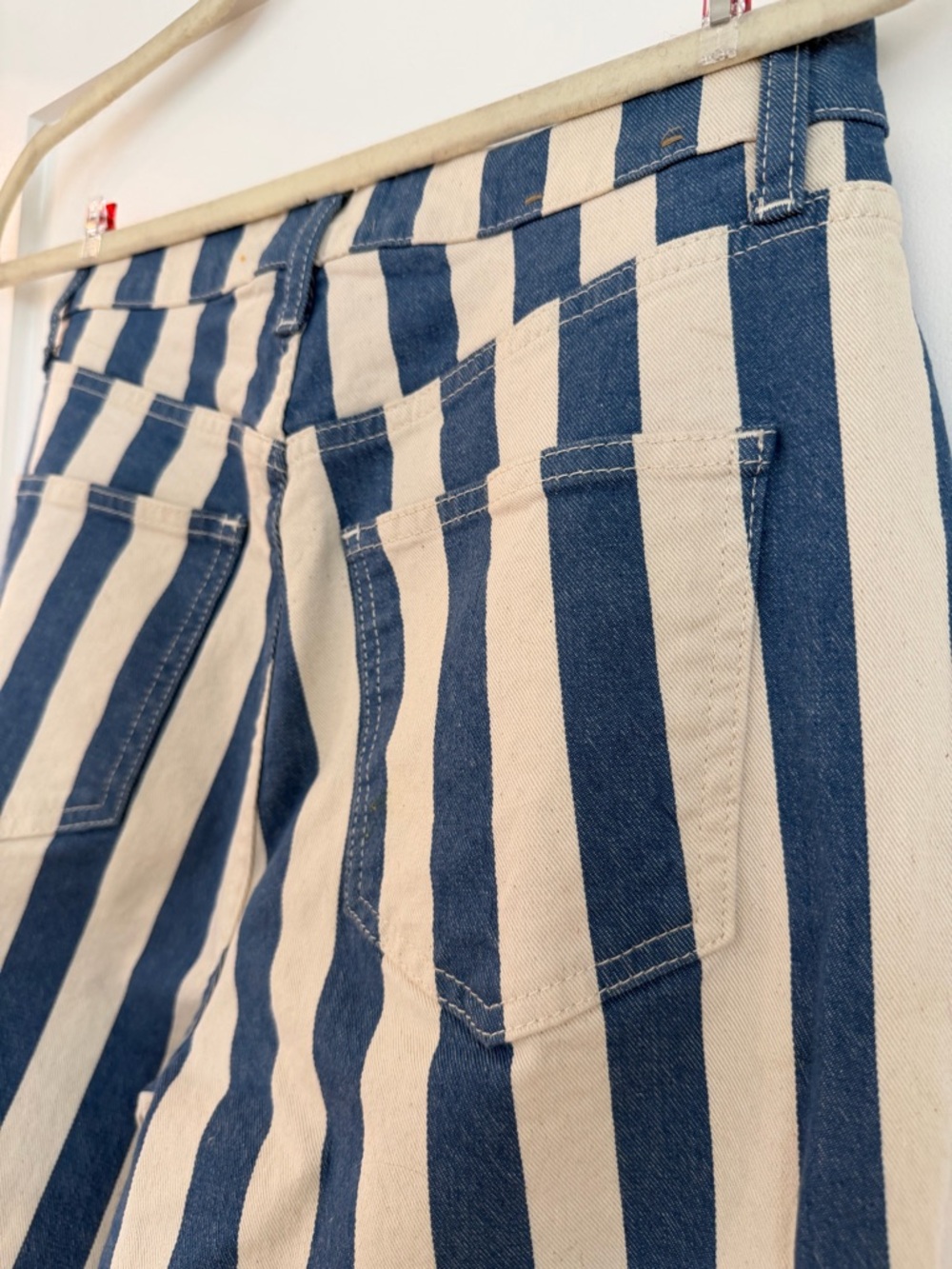Boden High Rise Striped Straight Leg Jeans Blue and White 28 - Picture 9 of 9